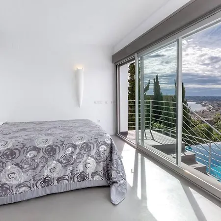 Peaceful Oasis In With Sea Views And Pool