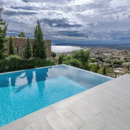 Peaceful Oasis In With Sea Views And Pool