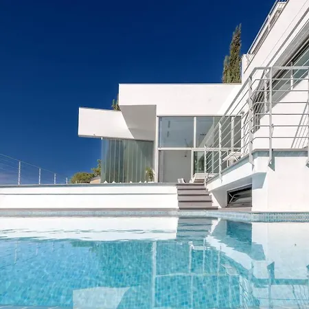 Peaceful Oasis In With Sea Views And Pool