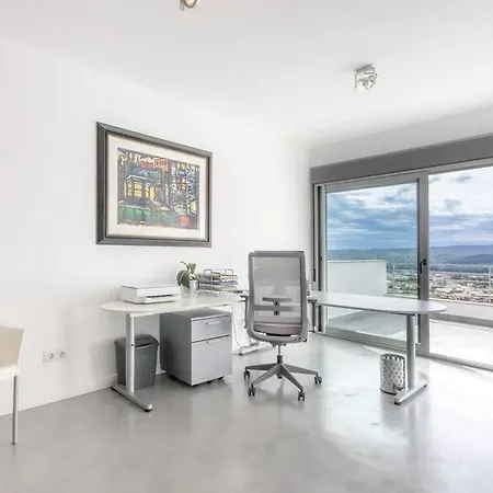Casa vacanze Peaceful Oasis In With Sea Views And Pool *