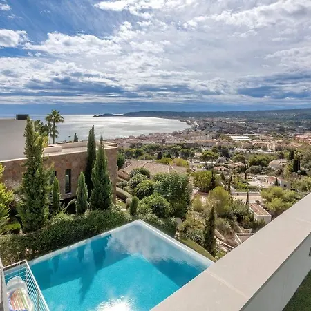 Casa vacanze Peaceful Oasis In With Sea Views And Pool